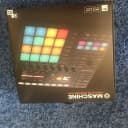 Native Instruments Maschine MK3 Production & Performance System (Komplete 11 Select Included) 2010s