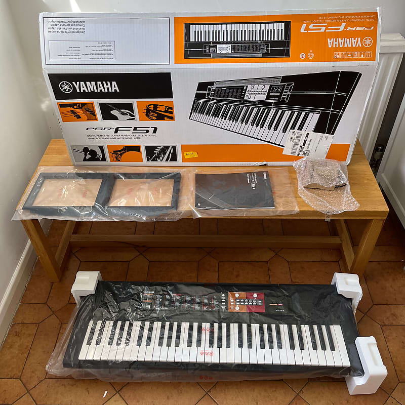 Yamaha psr 2024 f57 keyboard