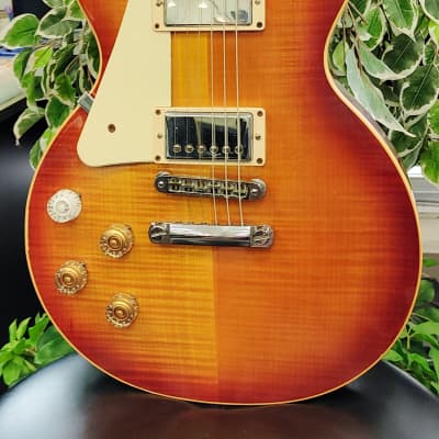 Gibson Les Paul Traditional 2013 Heritage Cherry Sunburst Guitar - Left Handed image 3