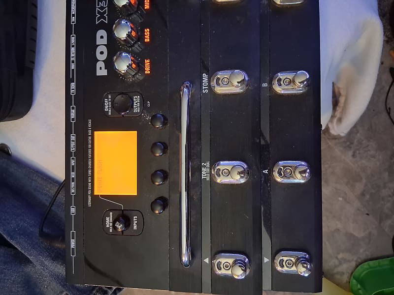 Line 6 POD X3 Live Multi-Effect and Amp Modeler | Reverb