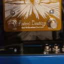 EarthQuaker Devices Astral Destiny Octal Octave Reverberation Odyssey Limited Edition 2021 - Gold / White Print
