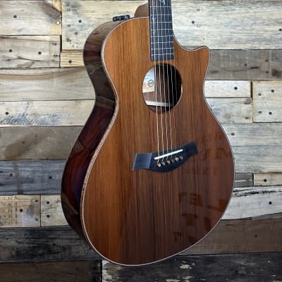 Taylor Taylor Custom Cocobolo Grand Concert Acoustic-Electric Guitar Shaded Edge Burst 2020’s - Shaded edgeburst image 2
