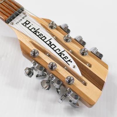 Rickenbacker 330/12 Semi-hollow 12-string Electric Guitar - Mapleglo image 8