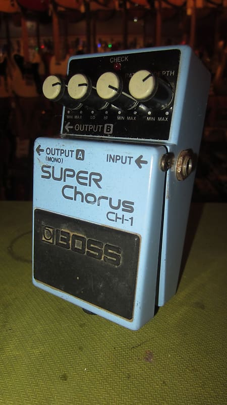 Boss CH-1