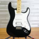 Fender Player Stratocaster HSS with Maple Fretboard Black