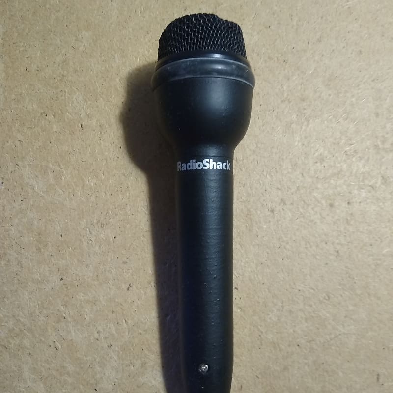 Radio Shack by Shure 331070D Omnidirectional Dynamic Reverb