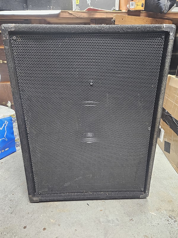 ElectroVoice T18 Black Carpet Reverb