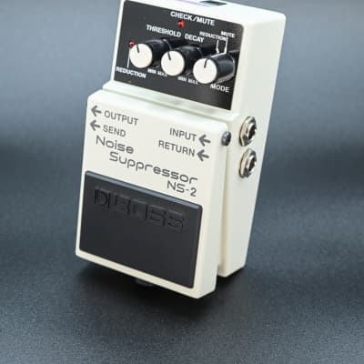 ブローノ・ブチャラティ　BOSS NS-2 Boss NS-2 Noise Suppressor Pedal | Sweetwater