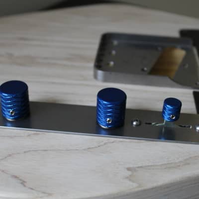 Forney Custom Double Helix Flat Top Knobs with matching switch tip Ocean Blue image 2