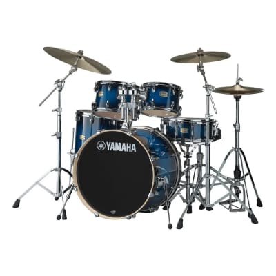 Yamaha Stage Custom Birch 5 Piece Drum Shell Kit with 20 inch Bass Drum Deep Blue Sunburst