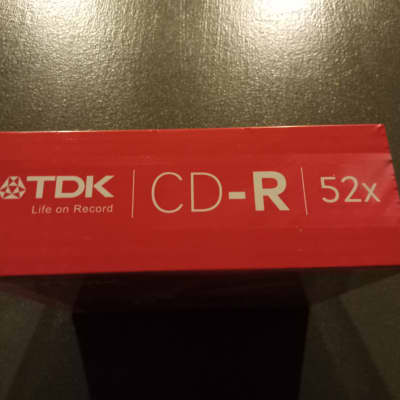 TDK CD-R 52x 10 Pack w/cases Sealed New CD-R 10 Pack 52x 2008 - Red image 3