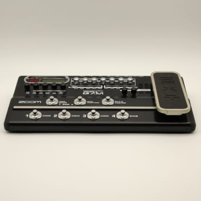 Zoom G7.1ut Guitar Effects Console Processor No Adapter Ship