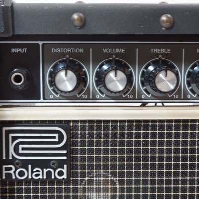 Roland JC-20 Jazz Chorus 20-Watt 1x5