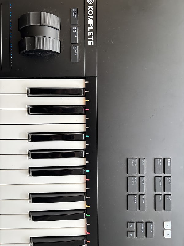 Native Instruments Komplete Kontrol S61 Mk2 | Reverb