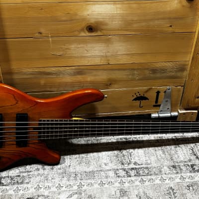 YAMAHA TRB5 bass guitars for sale in USA | guitar-list