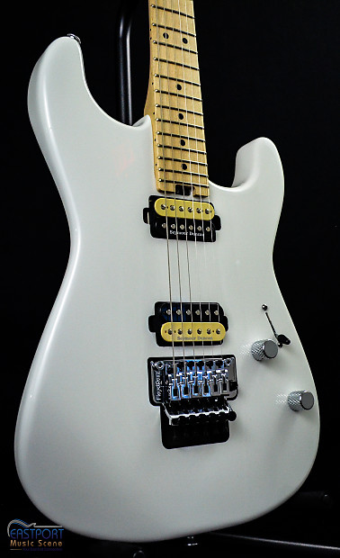 Charvel ProMod SanDimas Snow White EMG搭載 2965801376_cha_ins_frt_1_rr.jpg
