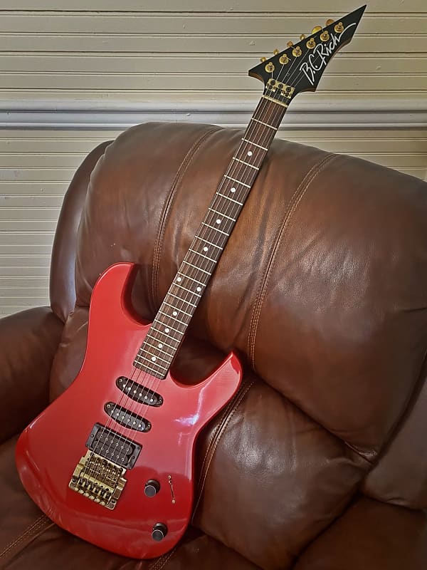 B.C. Rich ST Electric Guitar 1986 Red | Reverb Canada