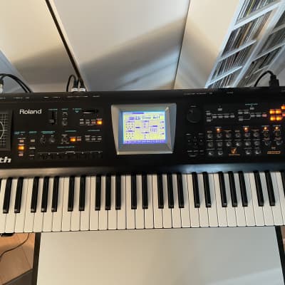 Roland V-Synth 61-Key Digital Synthesizer 2003 - 2007 - Black