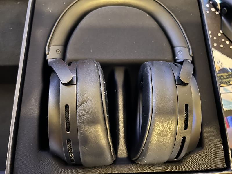 Sony MDR-Z7M2 Headphones | Reverb