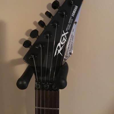 YAMAHA RGX121　MOD/初心者セット販売 Eris. Nestia エレキギター初心者14点セット 【ヤマハアンプ付き