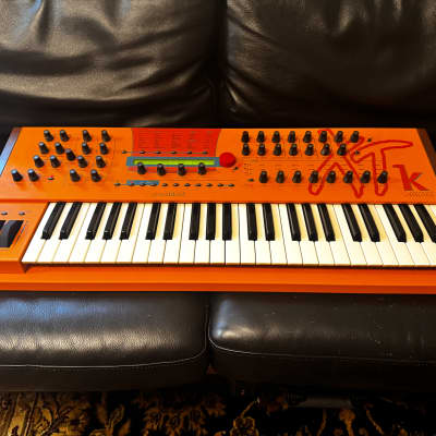 Waldorf Microwave XTk 49-Key Synth with 30 Voice Expansion