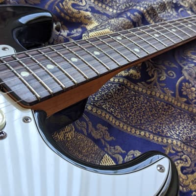 ★★★1989 Fender Japan order built Stratocaster with US Pickups, E-Serial image 11