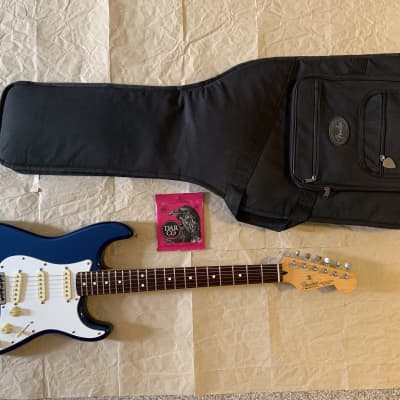 Fender MIM Standard Stratocaster Rosewood Fboard 2006 Electron Blue 60years Diamond Anniversary   VGC modded with Fender Noiseless pickups set with Deluxe Fender GigBag image 19