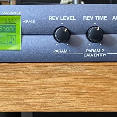 Vesta Kozo (Vesta Kaza) DIG-411 Digital Delay - 80's Vintage