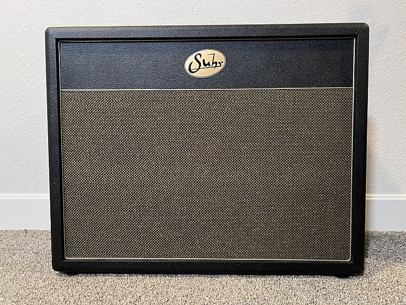 Suhr 2x12 Closed Back Deep Guitar Speaker Cabinet - 8 ohm - Creambacks