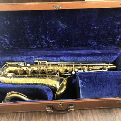 Martin Magna Tenor Saxophone 1959 Original lacquer image 5