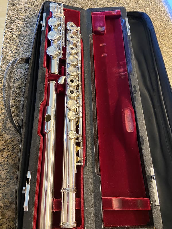 Jupiter JFL711R Silver Body Flute Open Hole B Footjoint Reverb