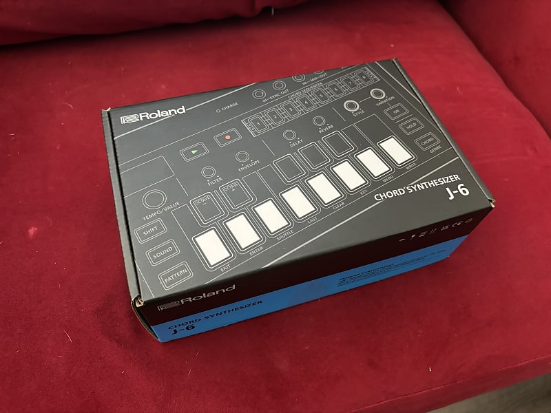 Roland J-6 Chord Synthesizer | Reverb