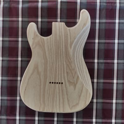 Woodtech Routing 2 pc. Swamp Ash Hardtail Stratocaster Body - Unfinished image 2