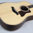 Taylor 810e Deluxe Acosutic Electric Guitar