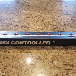 ADA MC1 foot controller - Axeshop