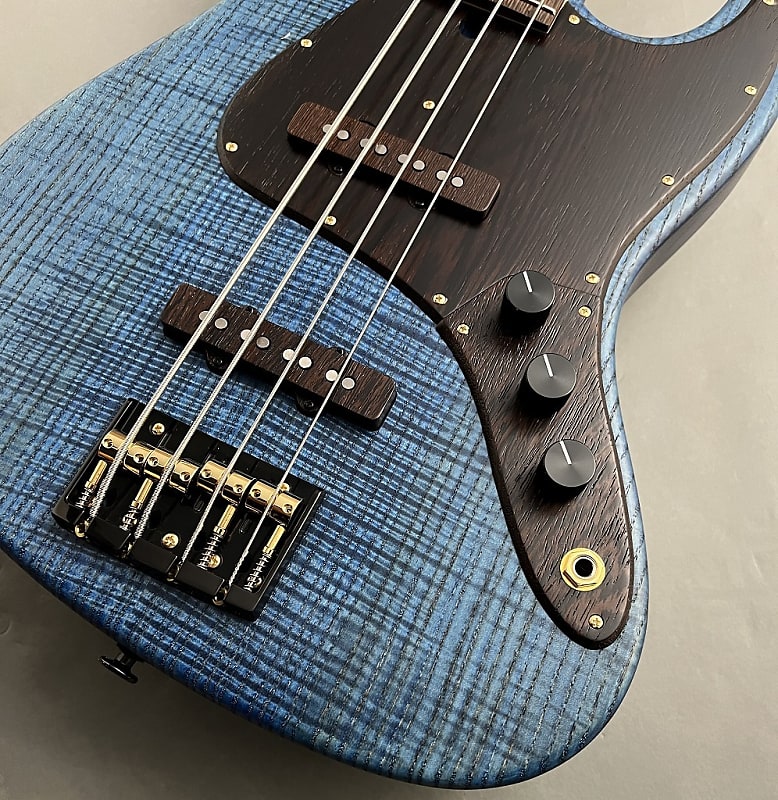 ベース 4kg Bacchus WOODLINE5-FLAME TAMO-SP22/W WOODLINE5-FLAME TAMO-SP22/W | Deviser ｜株式会社ディバイザー