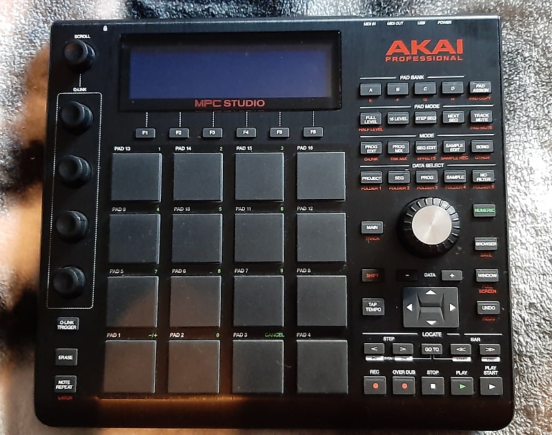 AKAI MPC Studio 2 Controller - Sims Music