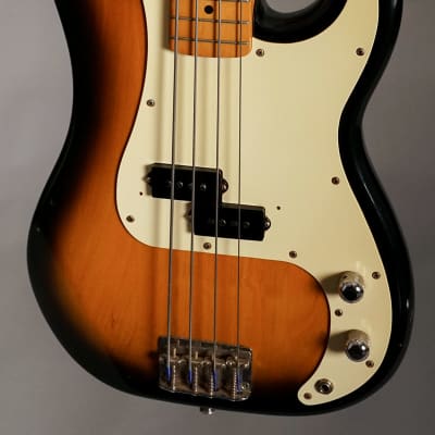 Fender 'Squier Series' JV Precision Bass 1982 - Two Tone