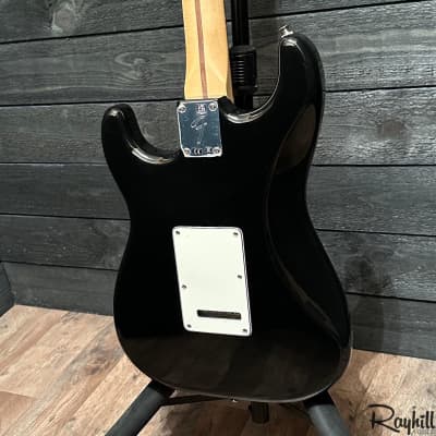 Fender Player Series Stratocaster MIM Electric Guitar Black image 4