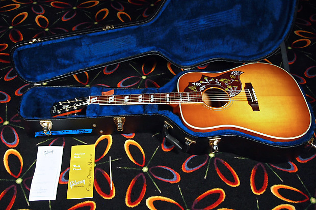 2012 Gibson Hummingbird Acoustic with LR Baggs Pickup Heritage Cherry Reverb