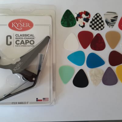 Kyser Black Capo with 5 Assorted Picks image 1