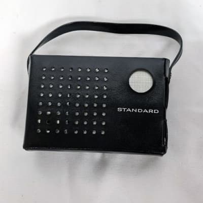 Vintage Standard SR-F408 MW AM Pocket Radio - 6 Stone Transistor - w/ Original Case image 3