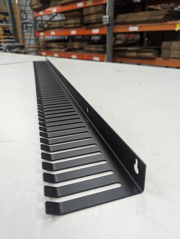 Redco CBHG47 47" Long Patch Cord Hanger Reverb UK