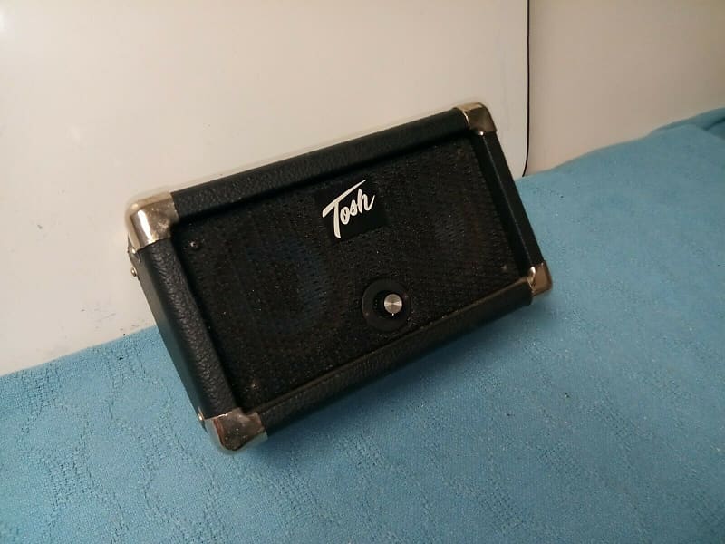 Vintage Tosh Model TM25VC Mini Monitor (B) image 1