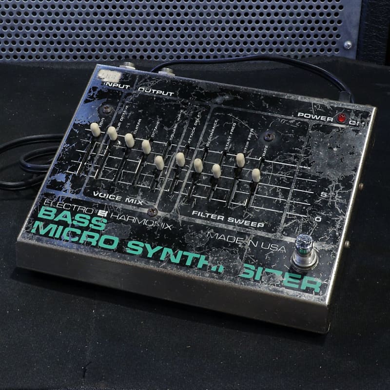Electro Harmonix Bass Micro Synthesizer pédale d'effet pour