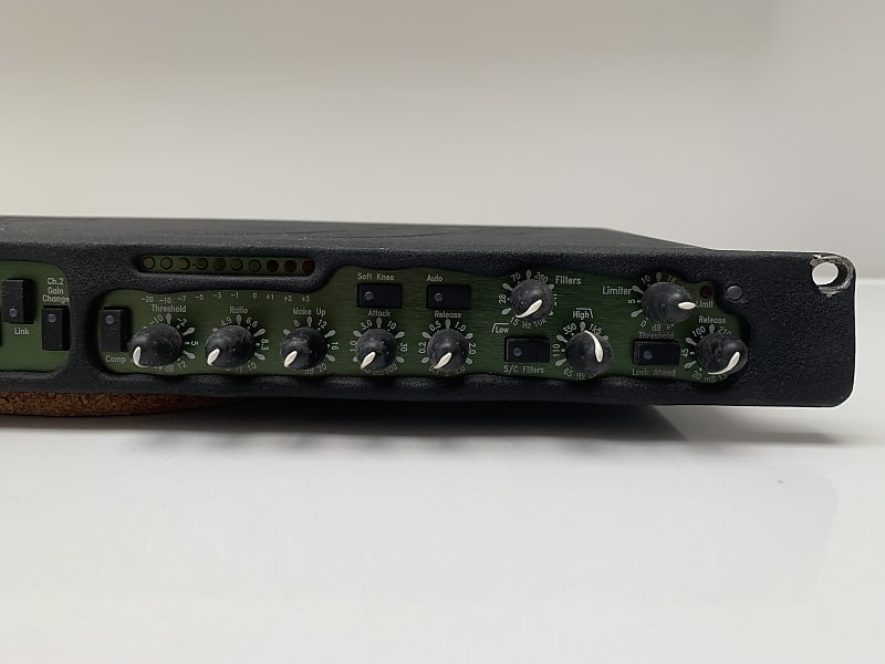 Focusrite Green 4 Dual Compressor / Limiter | Reverb