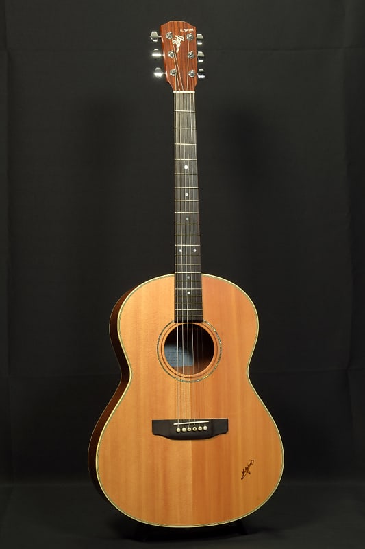 NEW/K.Yairi RF-65N@guitarshoptantan - YouTube