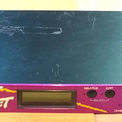E-MU Systems Planet Phatt Rackmount 32-Voice Synthesizer 1997 - Pink
