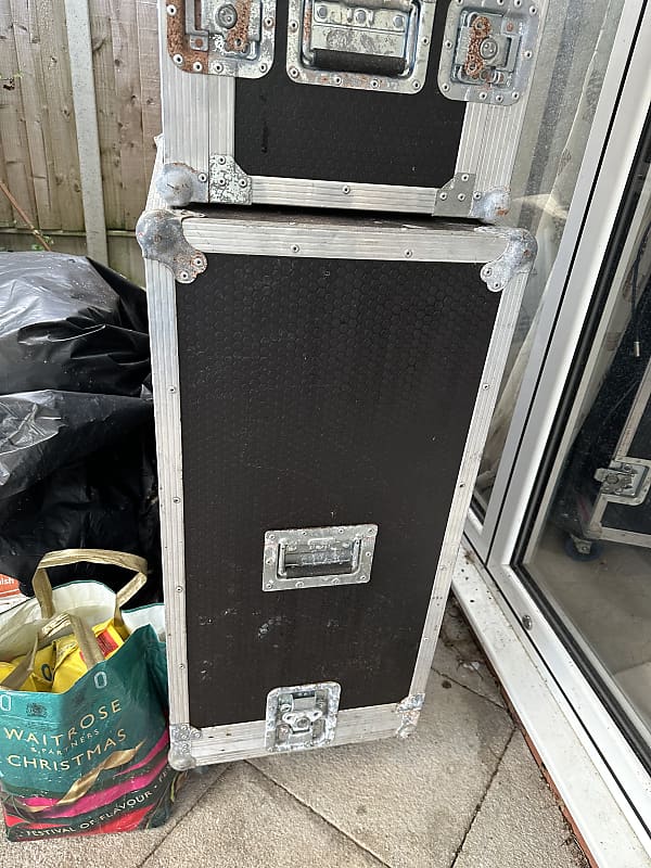 Castle Cases 4x12 cab flight case Reverb UK