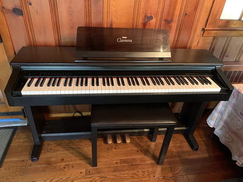 Yamaha Clavinova CLP-123, mid 2000s, Black | Reverb